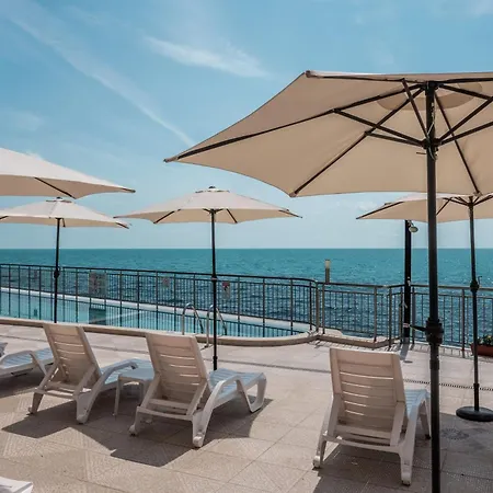 Apartahotel Cabacum Pleasure Beachfront - 50m To And Pool 3*