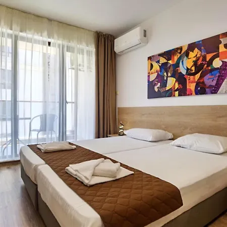 Apartahotel Cabacum Pleasure Beachfront - 50m To And Pool