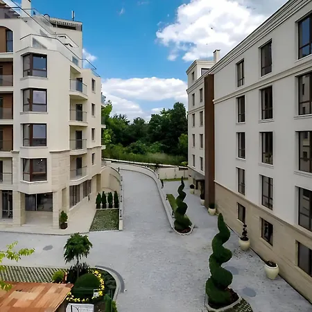 Apartahotel Cabacum Pleasure Beachfront - 50m To And Pool 3*